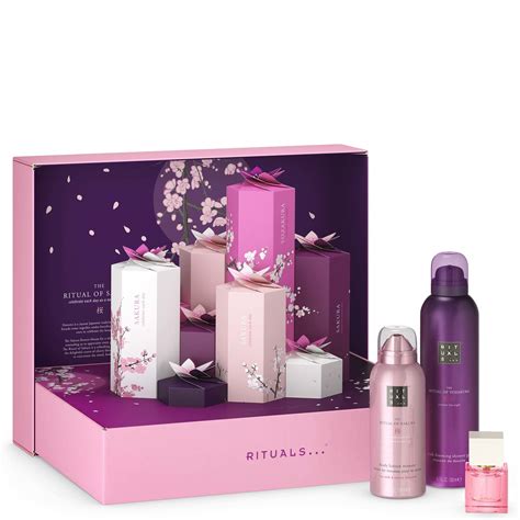 the ritual of sakura gift set
